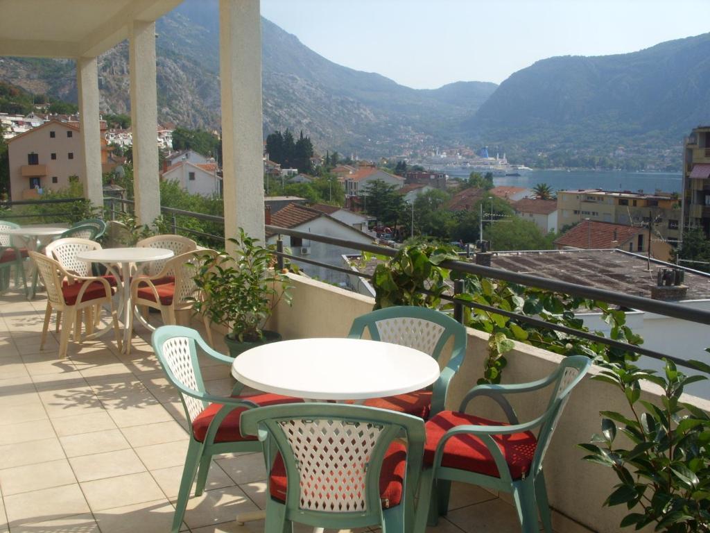Apartments Dakovic Kotor Exterior foto