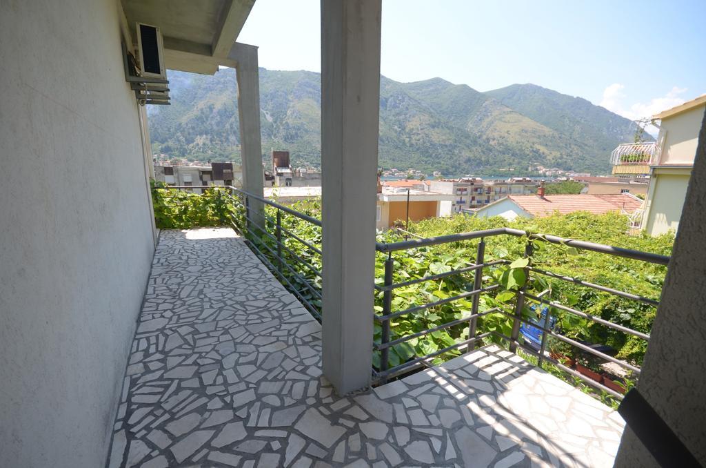 Apartments Dakovic Kotor Exterior foto