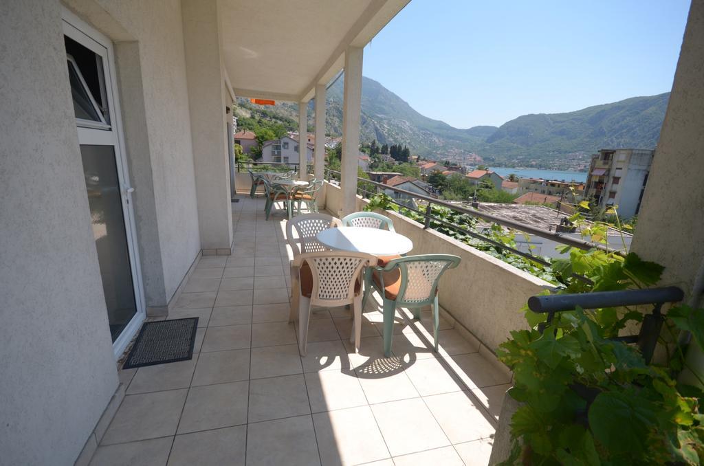 Apartments Dakovic Kotor Exterior foto